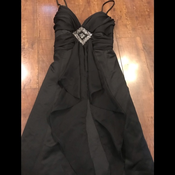 Masquerade Black Satin Gown - Picture 2 of 7